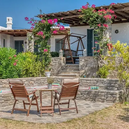 Joyfull With Shared Pool Villa Parikia (Paros)